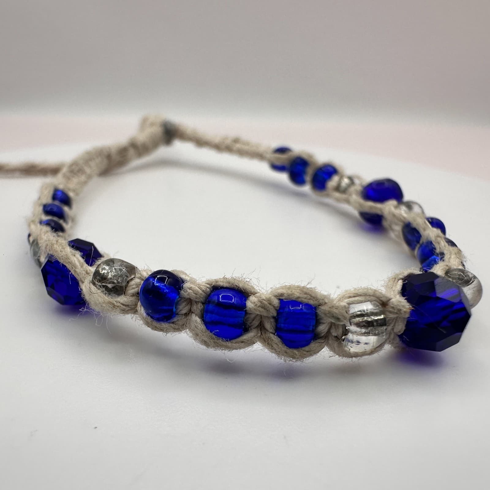 Vintage 90s Silver Tone Hemp Macrame Blue Beaded Bracelet Women's Jewelry - Thumbnail 3