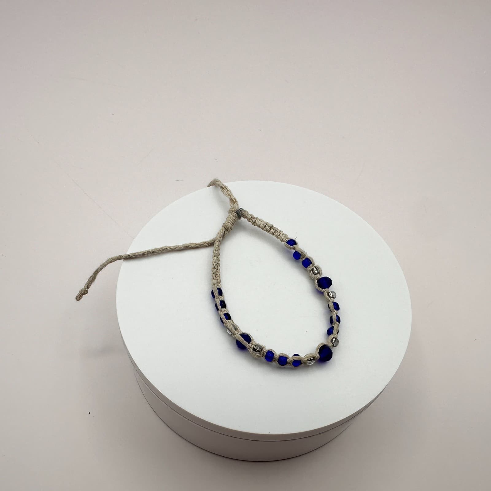 Vintage 90s Silver Tone Hemp Macrame Blue Beaded Bracelet Women's Jewelry - Thumbnail 4