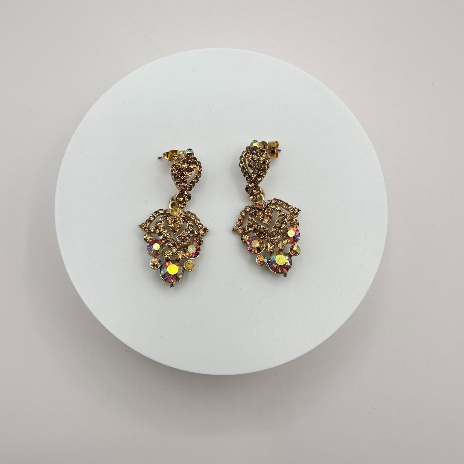 Vintage 90s Victorian Style Gold Tone Brealis Rhinestone Dangle Earrings Jewelry - Image 1