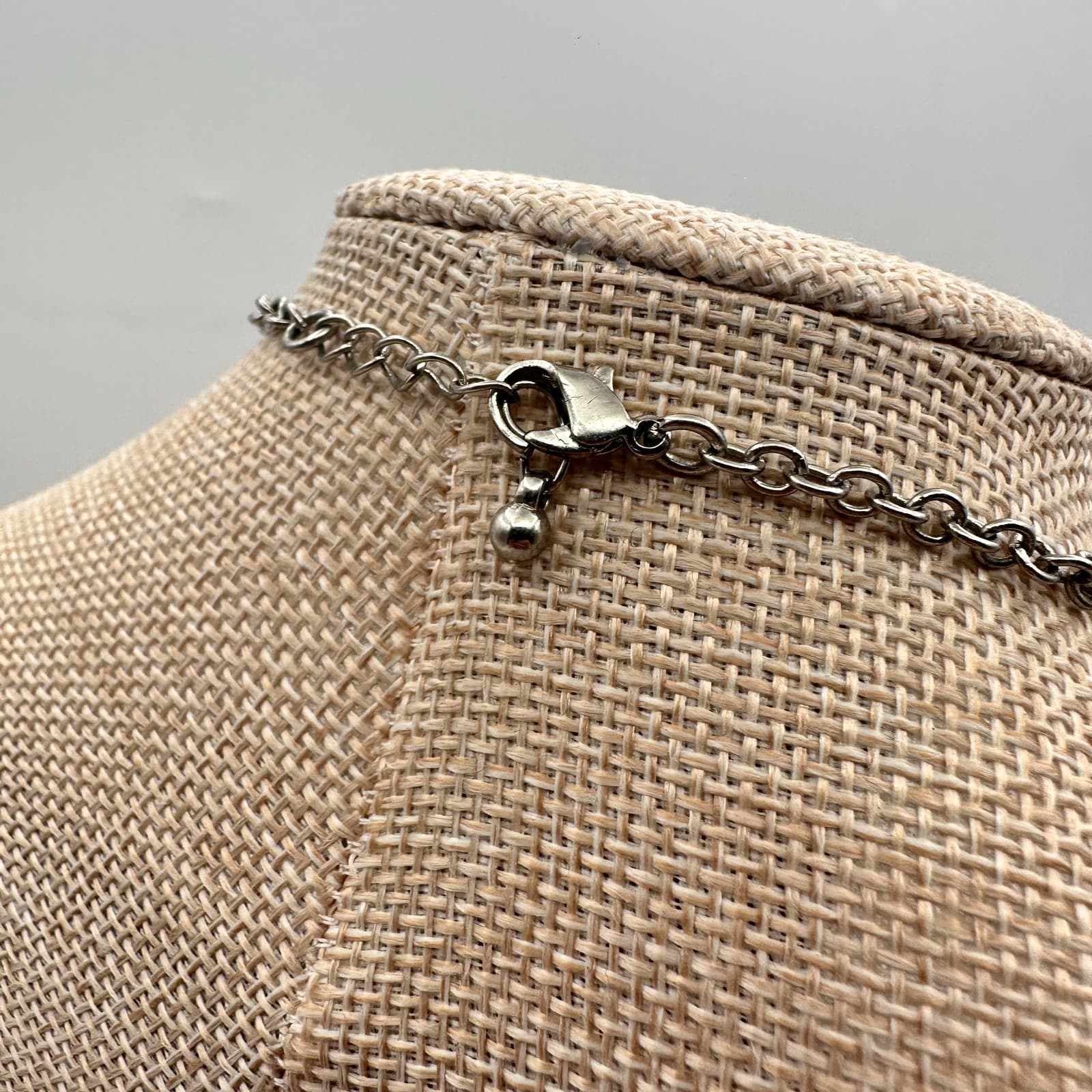 Vintage Y2K Silver Tone Mint Green Rhinestone Bib Necklace Women's Jewelry - Thumbnail 6