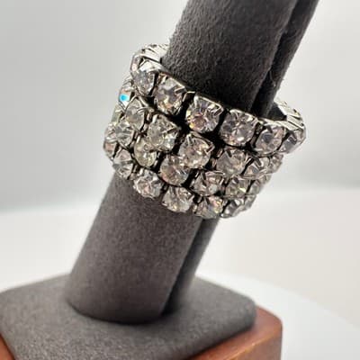Vintage 80s Silver Tone Clear Rhinestone Stackable Ring Set Womens Jewelry - Thumbnail 4