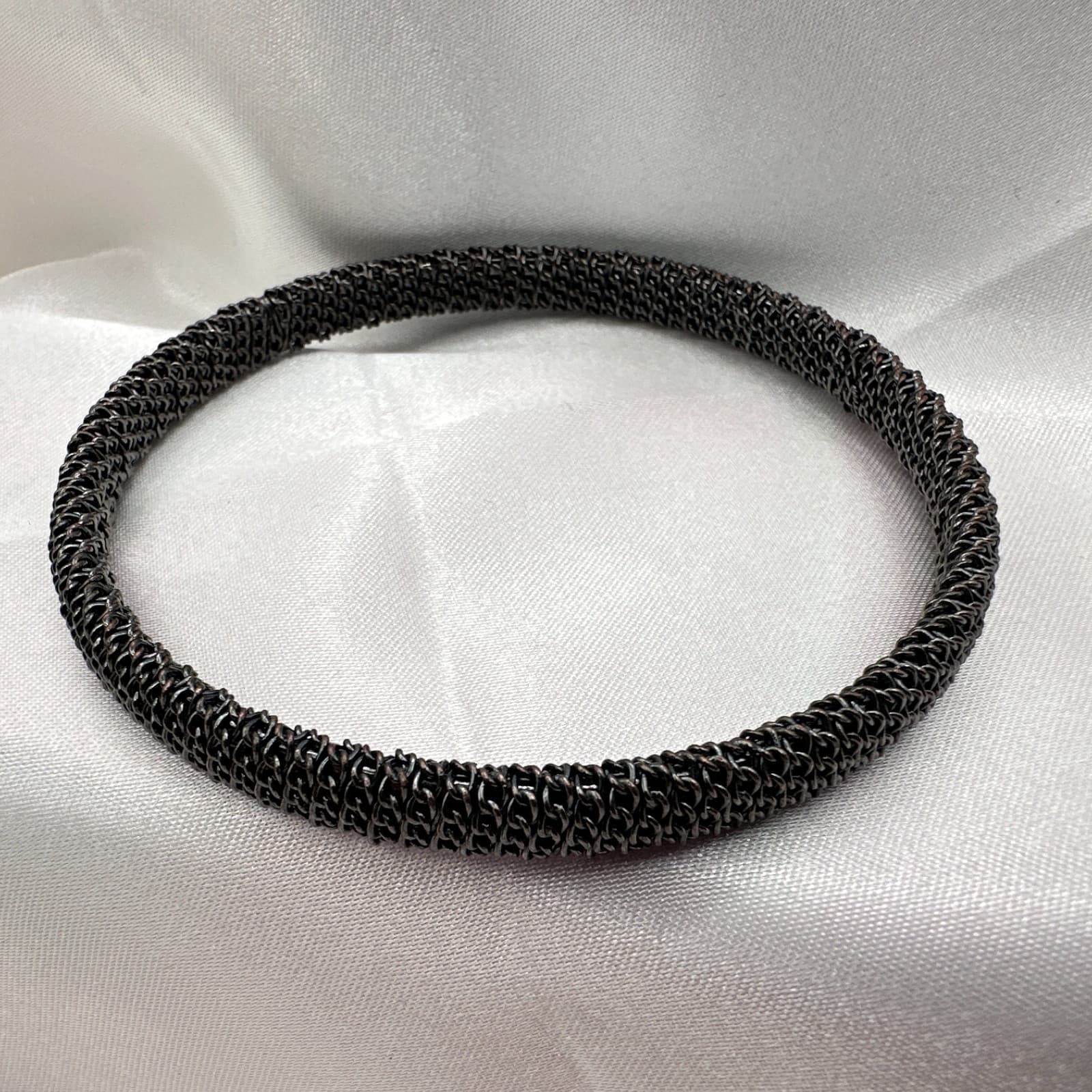 Vintage 80s Mesh Bangle Textured Woven Articulated Tubular Cuff Bracelet Jewelry - Thumbnail 2