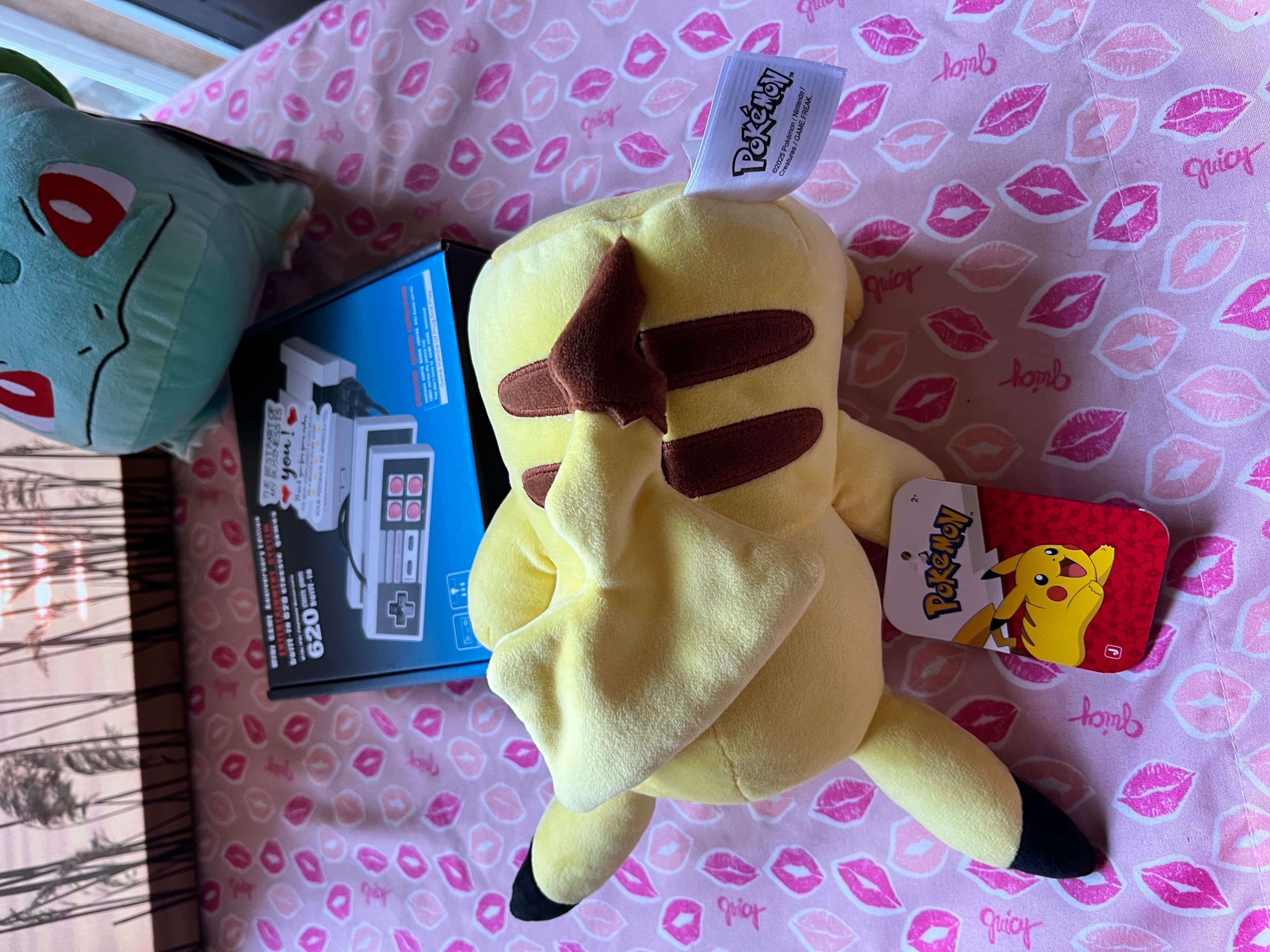 Bundle mini console 620 games + Pikachu & Bulbasaur plushies - Thumbnail 17