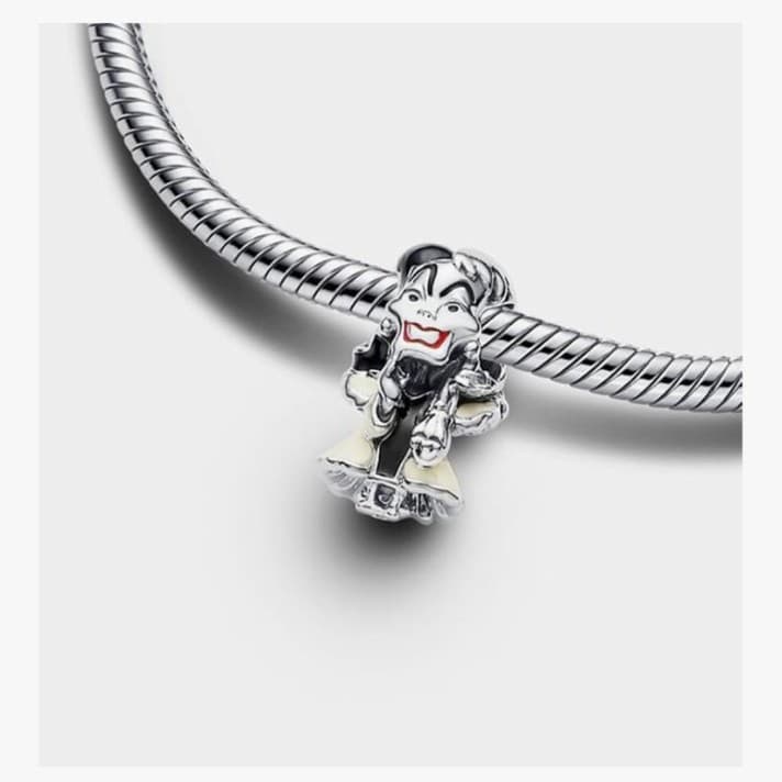 Compared to Pandora Disney Villains Cruella De Vil charm made of sterling silver - Thumbnail 3