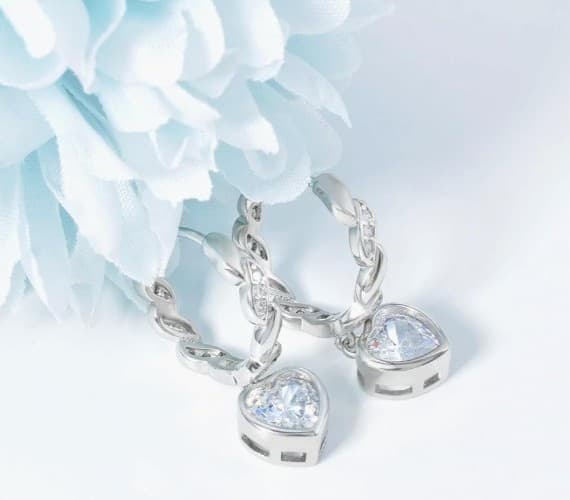 Sterling Silver 925 Heart Dangle earrings NWT - Thumbnail 5