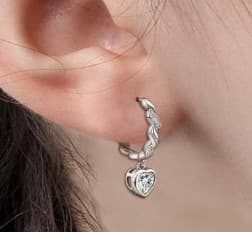 Sterling Silver 925 Heart Dangle earrings NWT - Thumbnail 2