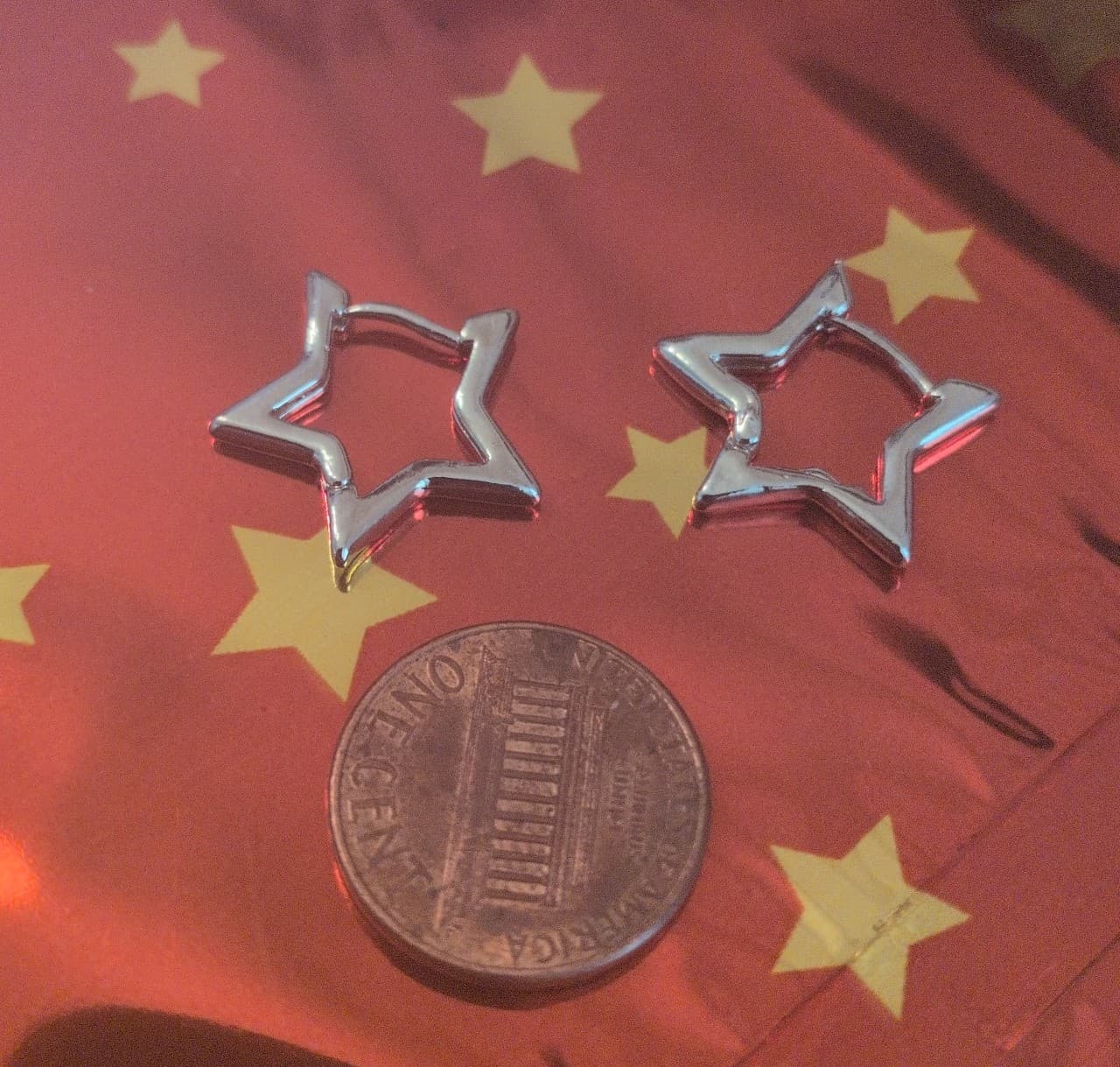 Hot Topic Silver Star Earrings - Thumbnail 6