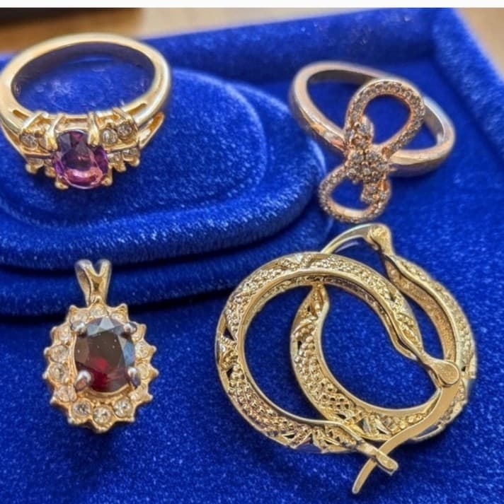 Beautiful Jewelry Untested Metals Stamped With Unknown Stamp Pic #5 - Image 1