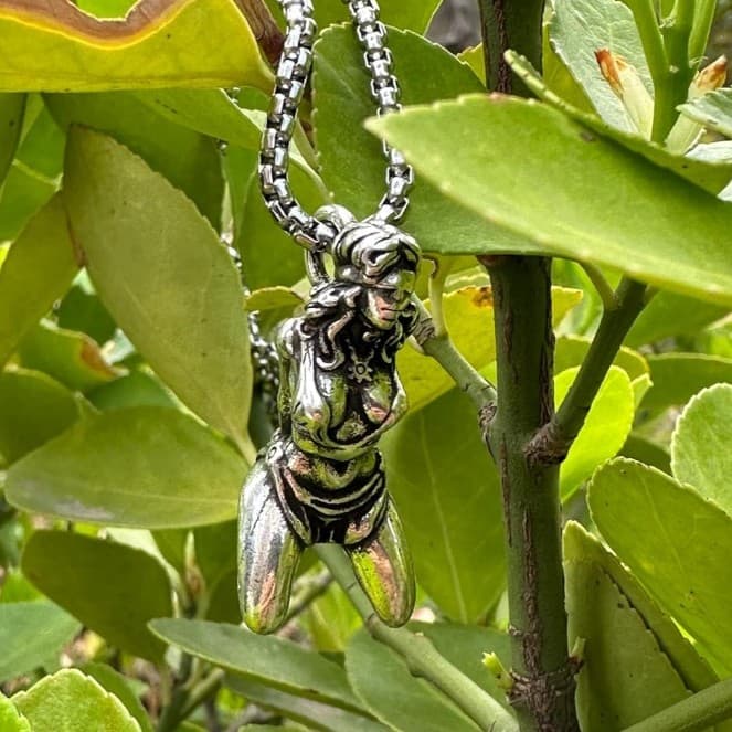 Elegant Sterling Silver Suffering Goddess Pendant - Thumbnail 3