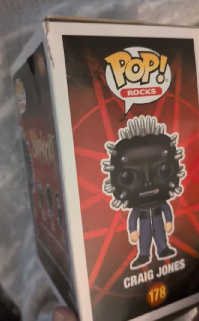 Vaulted] Slipknot Craig Jones Funko Pop! Rocks #178 - Damaged Box (See Photos) - Thumbnail 5