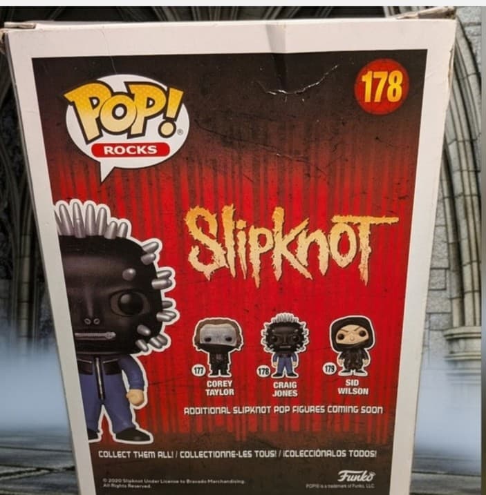 Vaulted] Slipknot Craig Jones Funko Pop! Rocks #178 - Damaged Box (See Photos) - Thumbnail 8