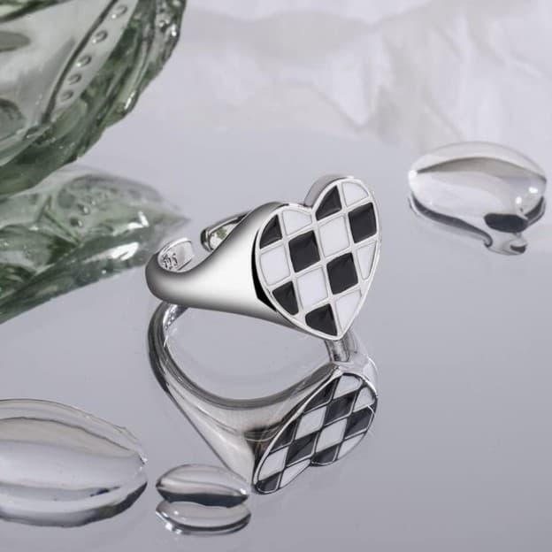 Sterling silver Love Heart Ring Black& White Checkered Enamel Heart Adjustable - Thumbnail 3