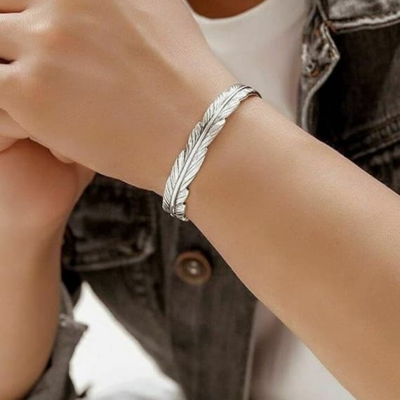 Silver and Gold Bohemian/ Southwestern Style Feather Bracelet - Thumbnail 4