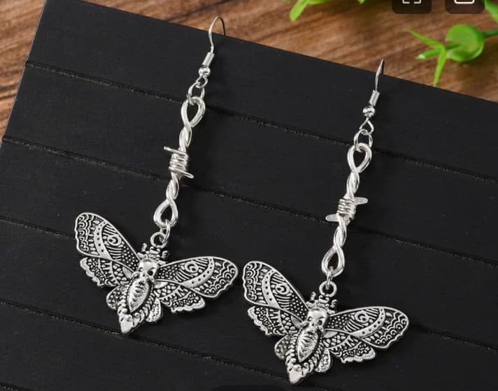 HTGothic silver - colored moth dangle earrings w/ a barbed wire accent. - Thumbnail 2