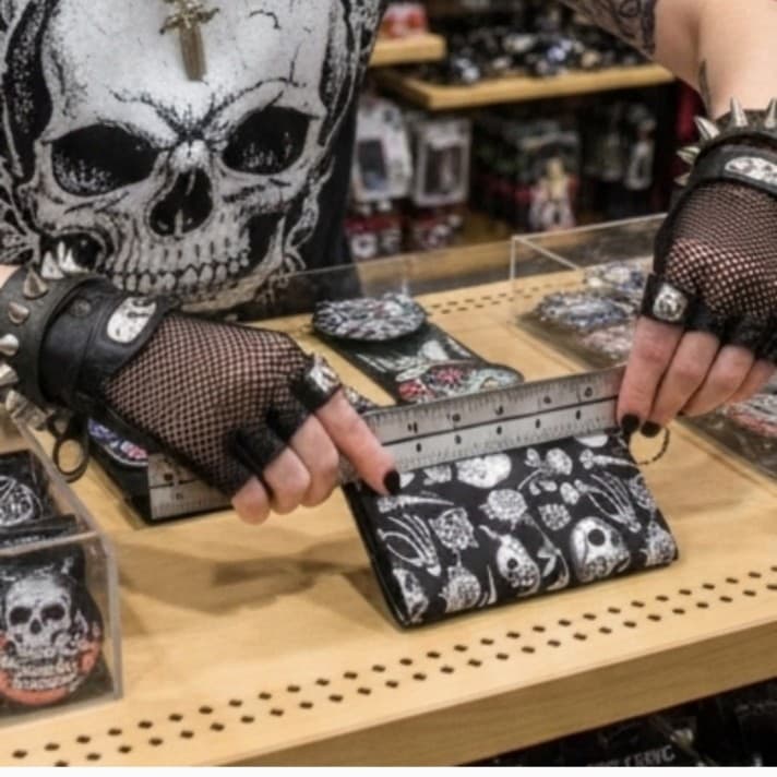 HT Black Skull and Rose Print Pouch/Wallet BNWT - Thumbnail 5