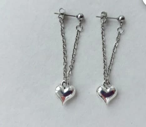 Silver Heart Dangle Earrings Brand new - Thumbnail 7