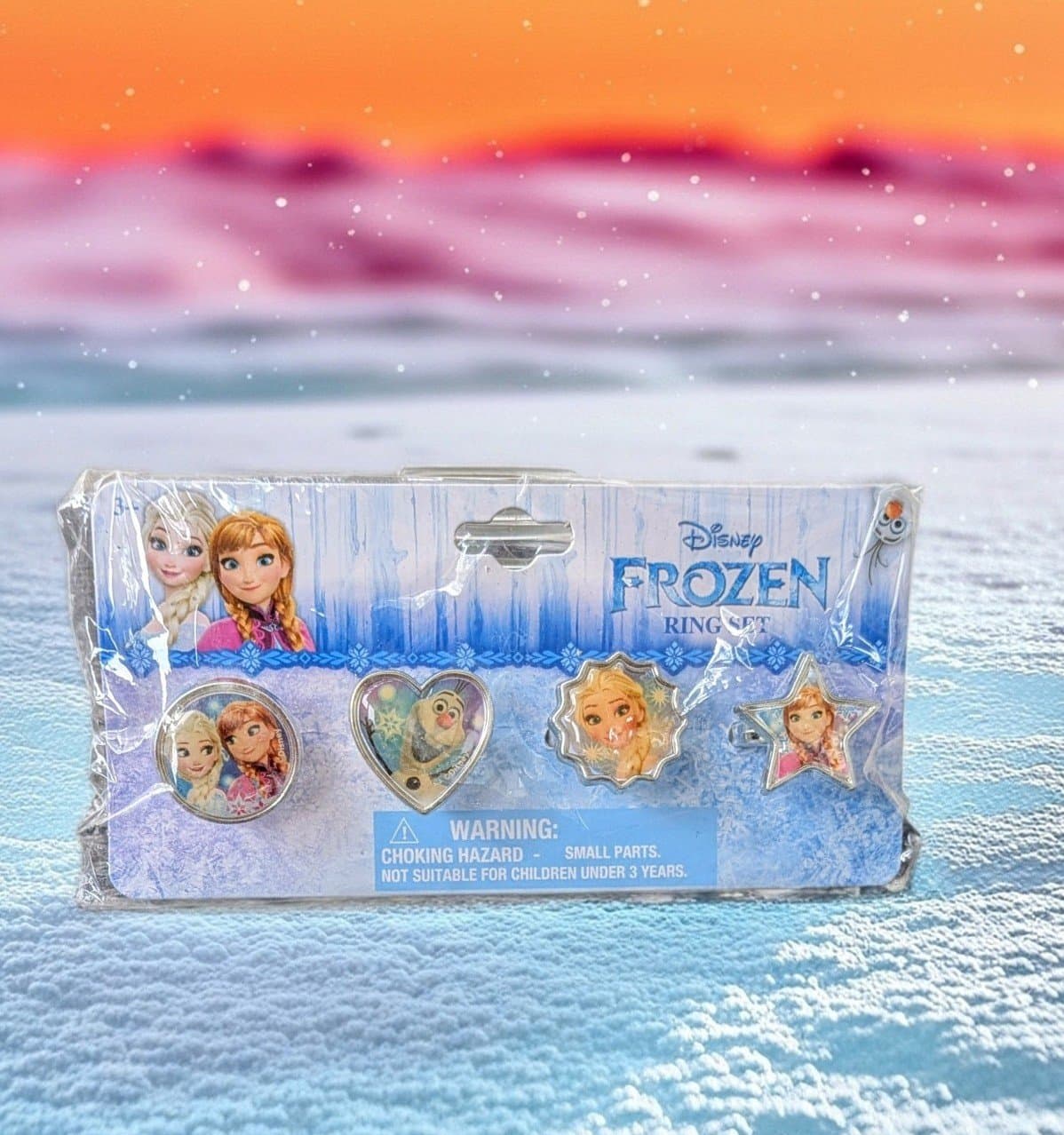 Four Disney Frozen rings for kids - Image 1