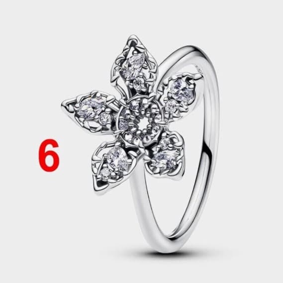 Stunning .925 Sterling Silver Radiant Star Flower Statement Ring size 6,7,8,& 9 - Thumbnail 3