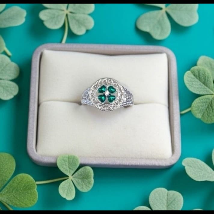 LUCKY 4 LEAF CLOVER 925 STERLING SILVER RING Size 8-1/2 - Image 1