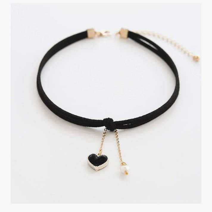 2 velvet chokers brand new black & wine red - Thumbnail 3