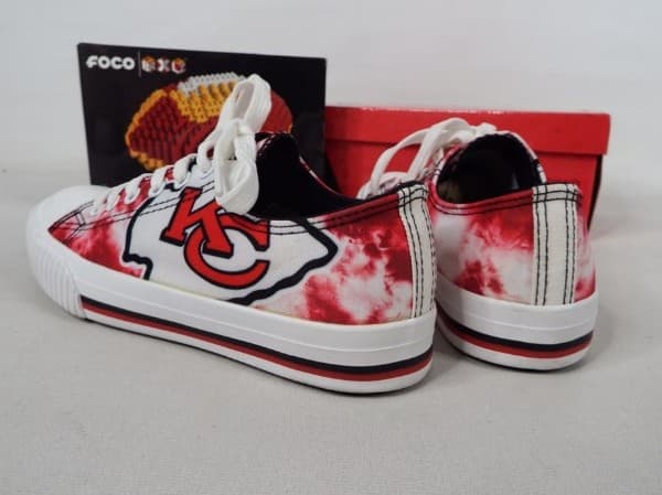 FOCO Kansas City Chiefs Women’s Shoes (Size 7) + FOCO BRXLZ Football Set - Thumbnail 3