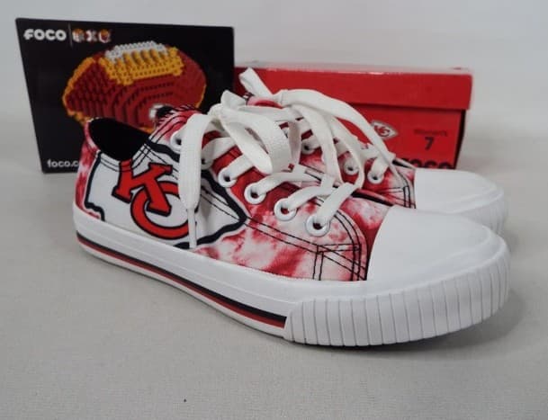 FOCO Kansas City Chiefs Women’s Shoes (Size 7) + FOCO BRXLZ Football Set - Thumbnail 2