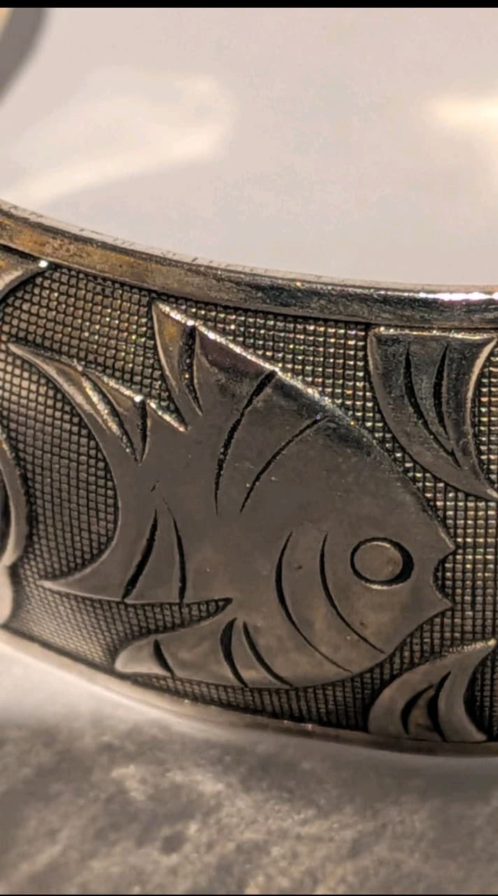 36.46g Pure 999 Fine Silver Chinese Fish & Lotus Cuff Wenyin Mark 纹银 Prosperity - Thumbnail 6