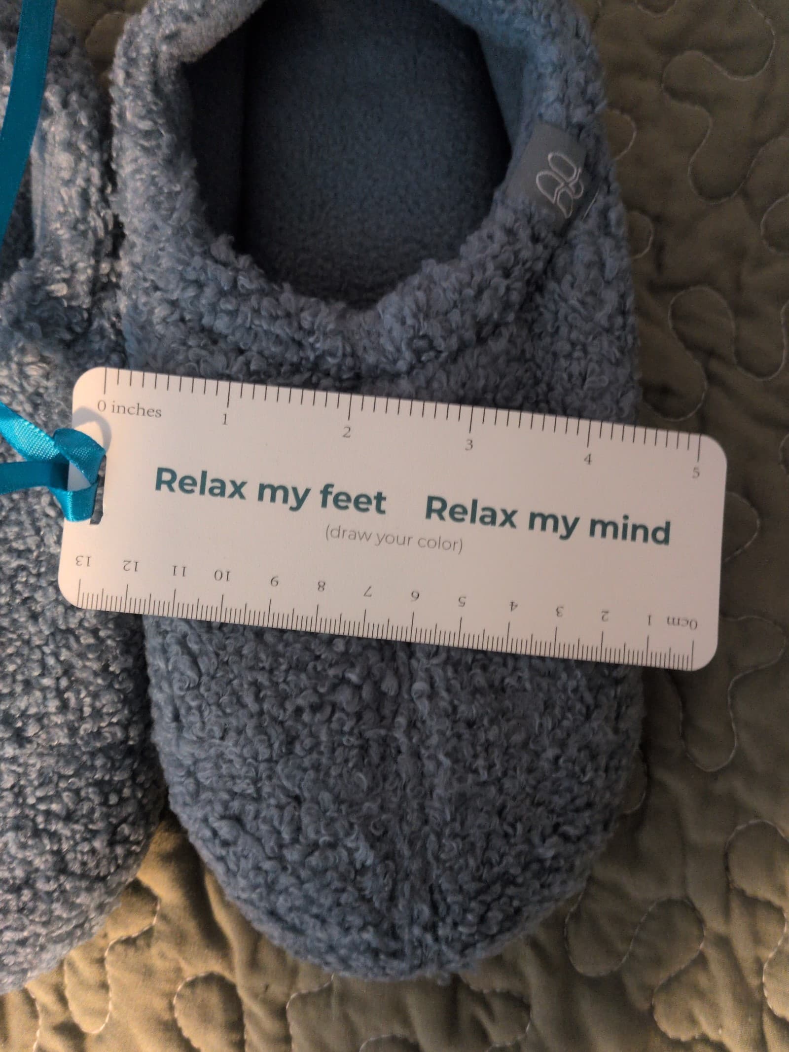 HomeTop women's Fuzzy House Shoes size 7-8 BNWT - Thumbnail 8