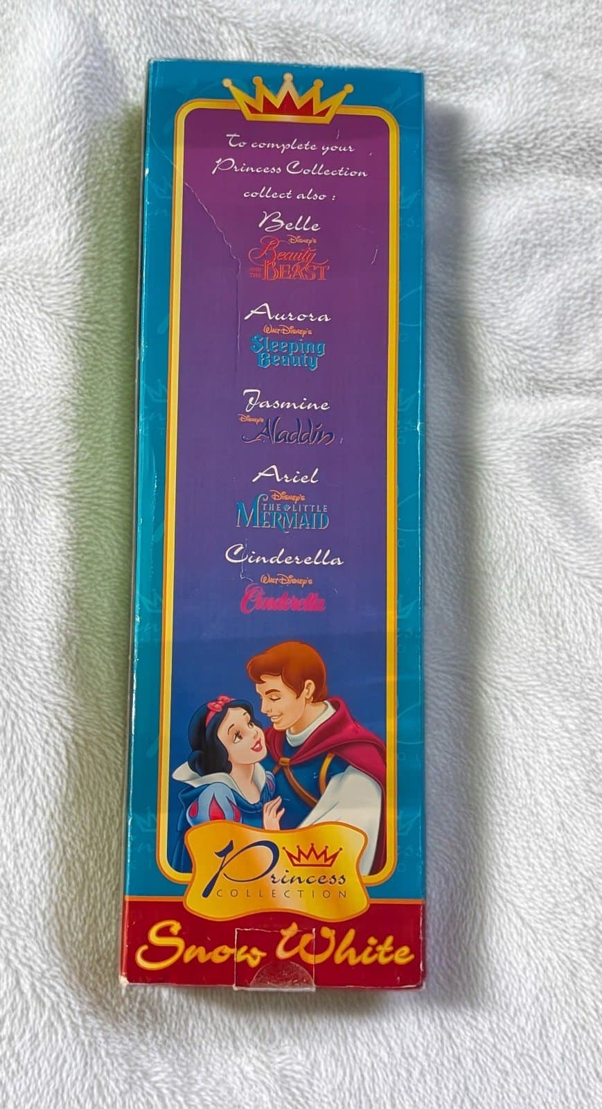 Beauty and the beast porcelain collectors doll - Thumbnail 3