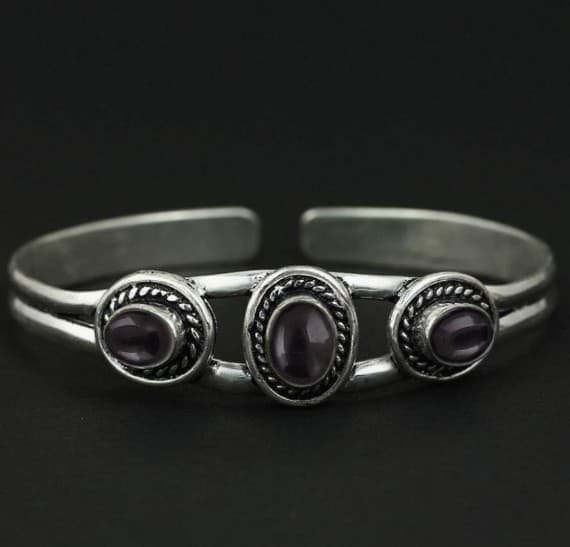 Vintage Inspired Style Sterling Silver and Black Onyx Bracelet CUFF bracelet - Thumbnail 6
