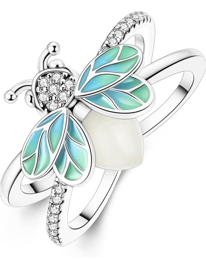 Sterling silver Firefly ring size 8 comes with gift bag - Image 1