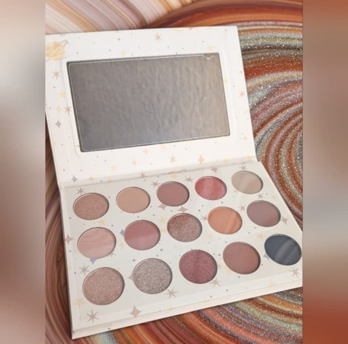 Moonslice beauty eyeshadow palette Nwt - Thumbnail 2