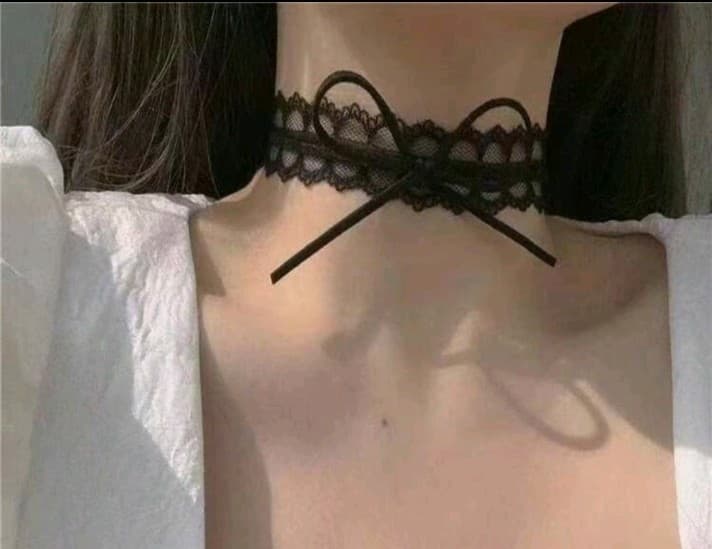 Hot topic Black Lace Choker Necklace - Thumbnail 3