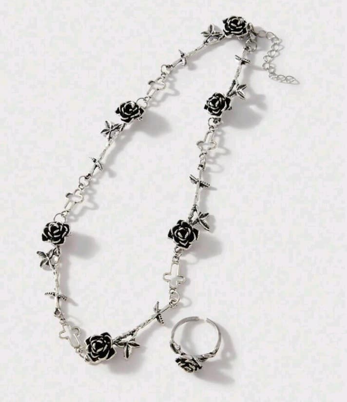 Hot topic Elegant Black and Silver Floral Jewelry Necklace & Ring Set - Thumbnail 2