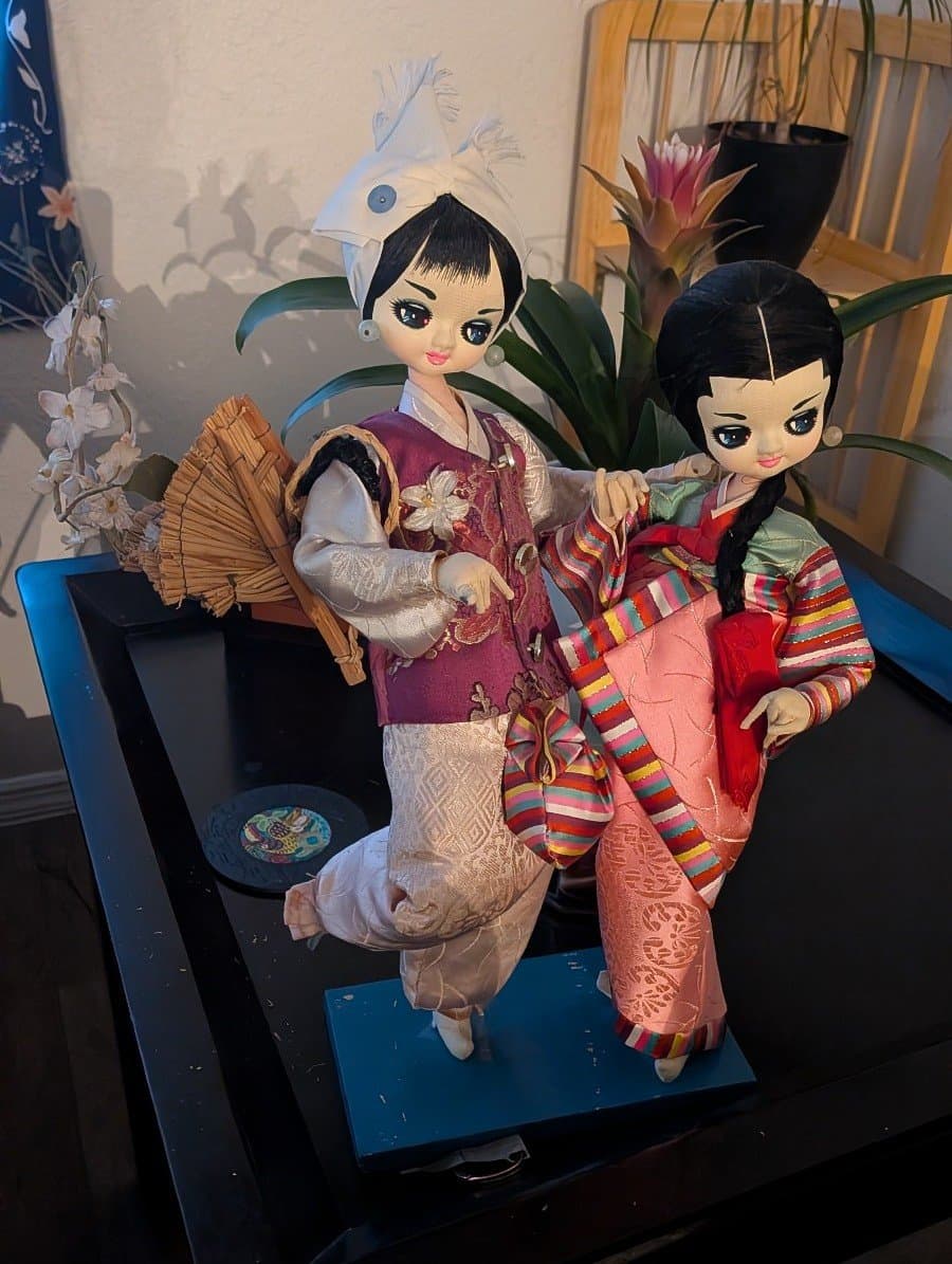 Vintage Chinese Bradley doll set - Thumbnail 3