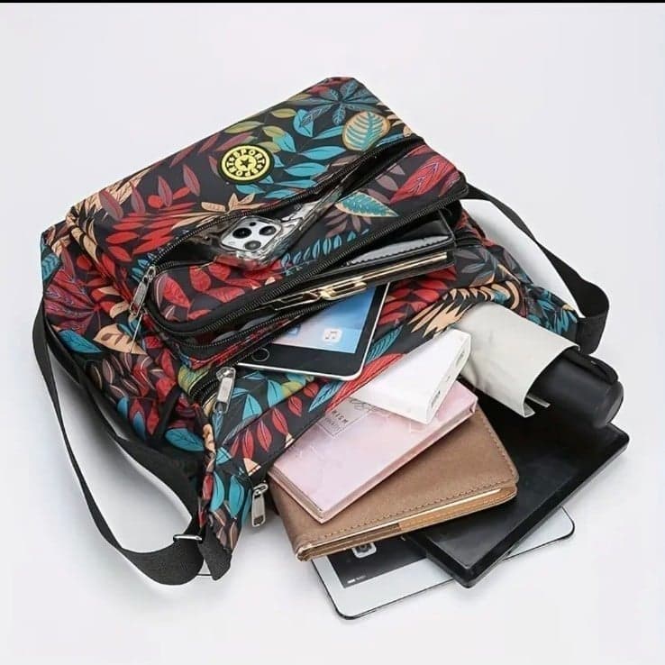 Sporto Red and Blue Shoulder Bag with Vibrant Leaf ! - Thumbnail 5