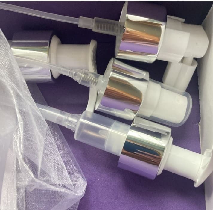 Cindy Crawford’s Meaningful Beauty Haircare 2 pc set. NEW. - Thumbnail 4