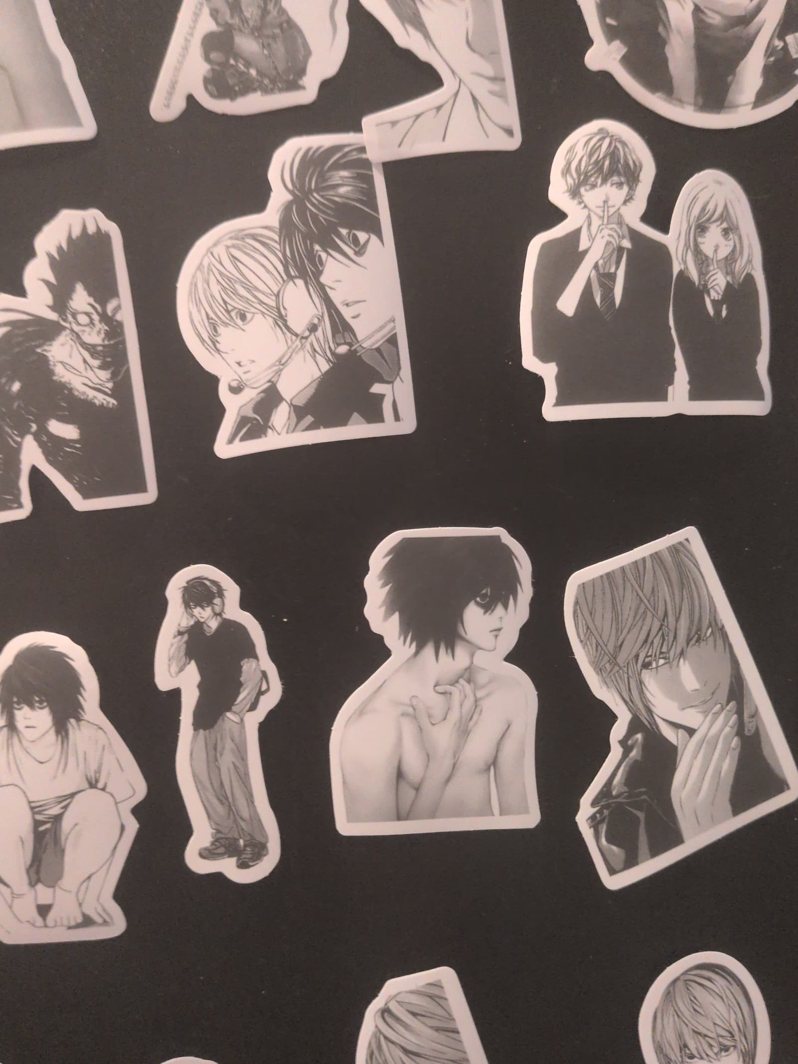 28 black and white anime stickers - Thumbnail 6