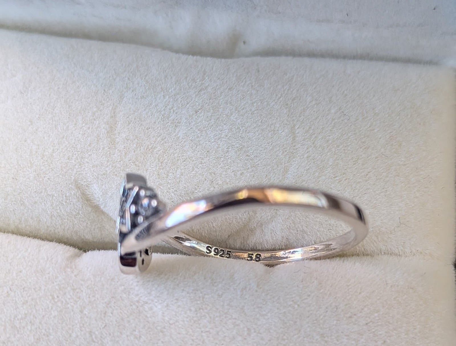 Celestial Sterling Silver Moon&Star Silver Ring size 6 - Thumbnail 2