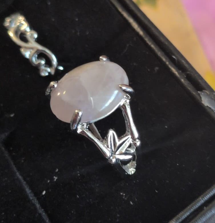 Elegant Silver and Pink Stone Ring Set - Thumbnail 3