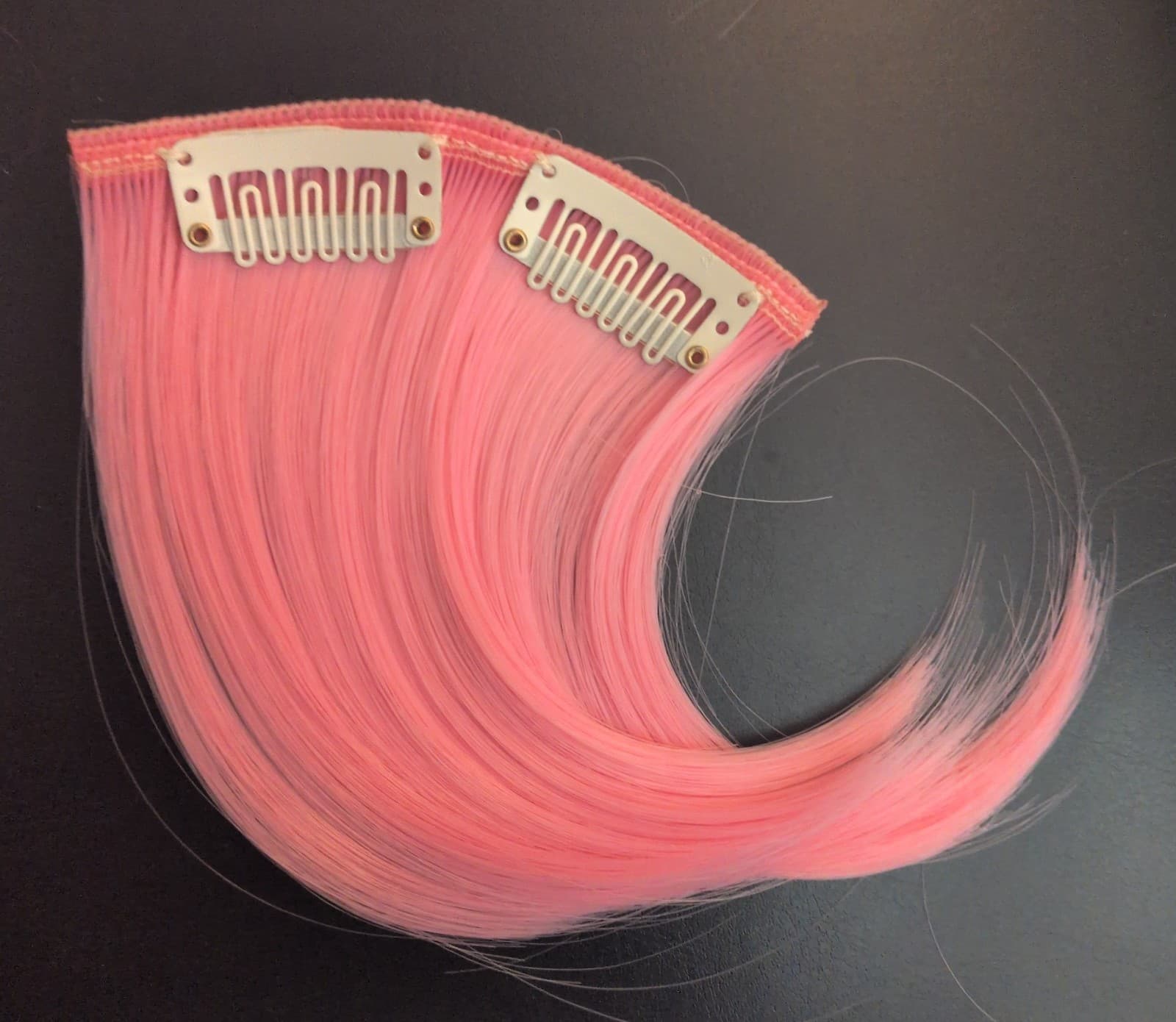 Hot topic dark pink bang clip in hair extension - Thumbnail 4