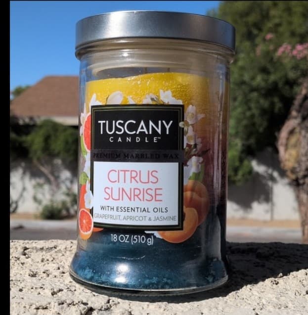 Tuscany Candle~Premium Marbled Wax~"Citrus Sunrise" with Essential Oils.was lit1 - Thumbnail 4