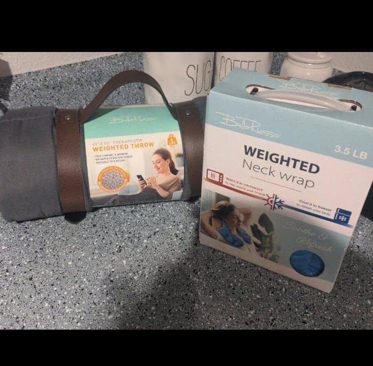 Bella Russo weighted neck wrap and weighted throw - Image 1