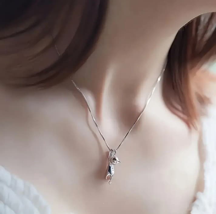 Sterling Silver Cat Charm Necklace - Thumbnail 4