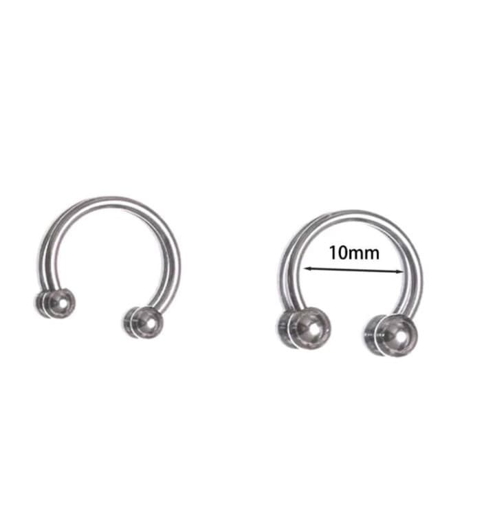 Thinking about getting your lips pierced? Try these& see if you like them& then. - Thumbnail 3