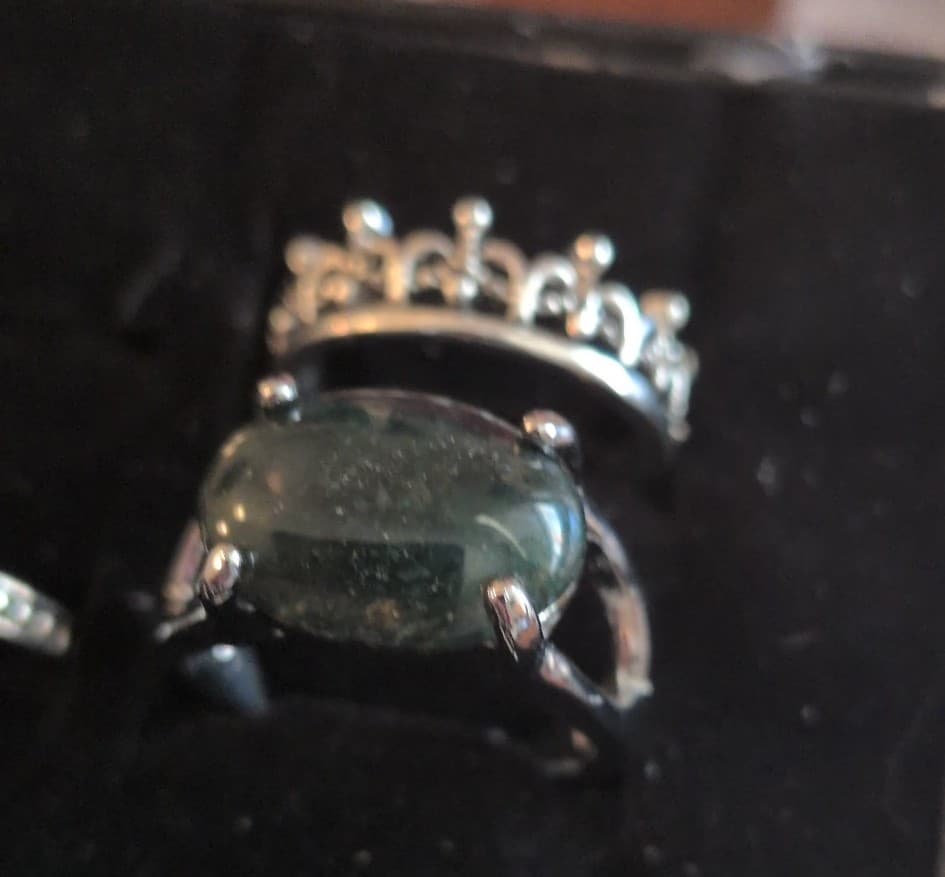 Silver Crown Ring and Green Stone Ring Set - Thumbnail 2