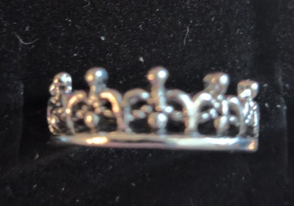 Silver Crown Ring and Green Stone Ring Set - Thumbnail 4