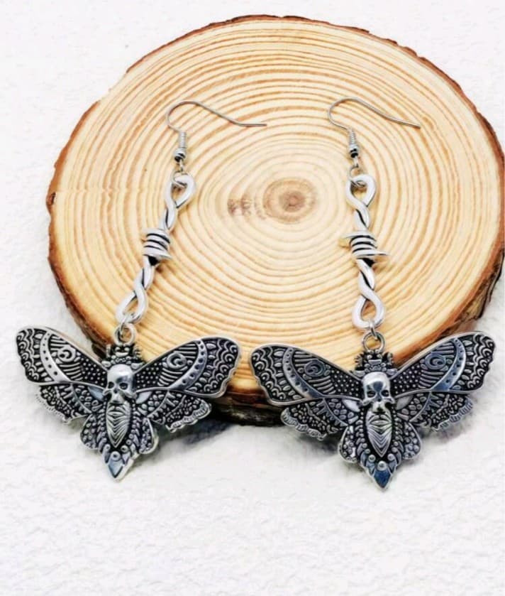 Hot topic Star-Shaped Intricate Silver butterfly Dangle Earrings - Thumbnail 4