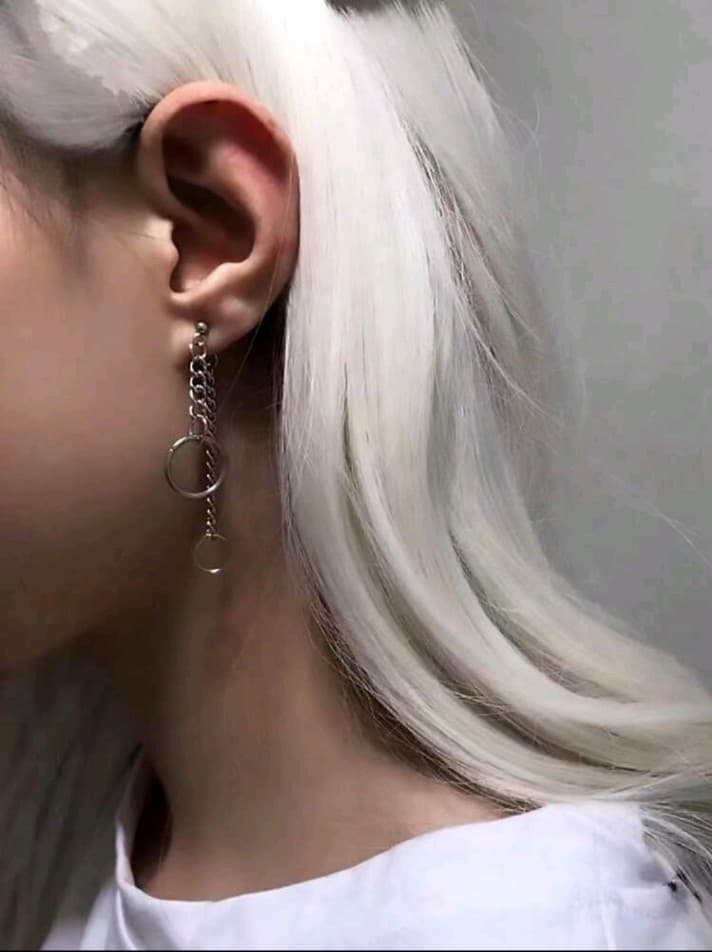 Hot topic Elegant Silver Chain Drop Earrings - Image 1