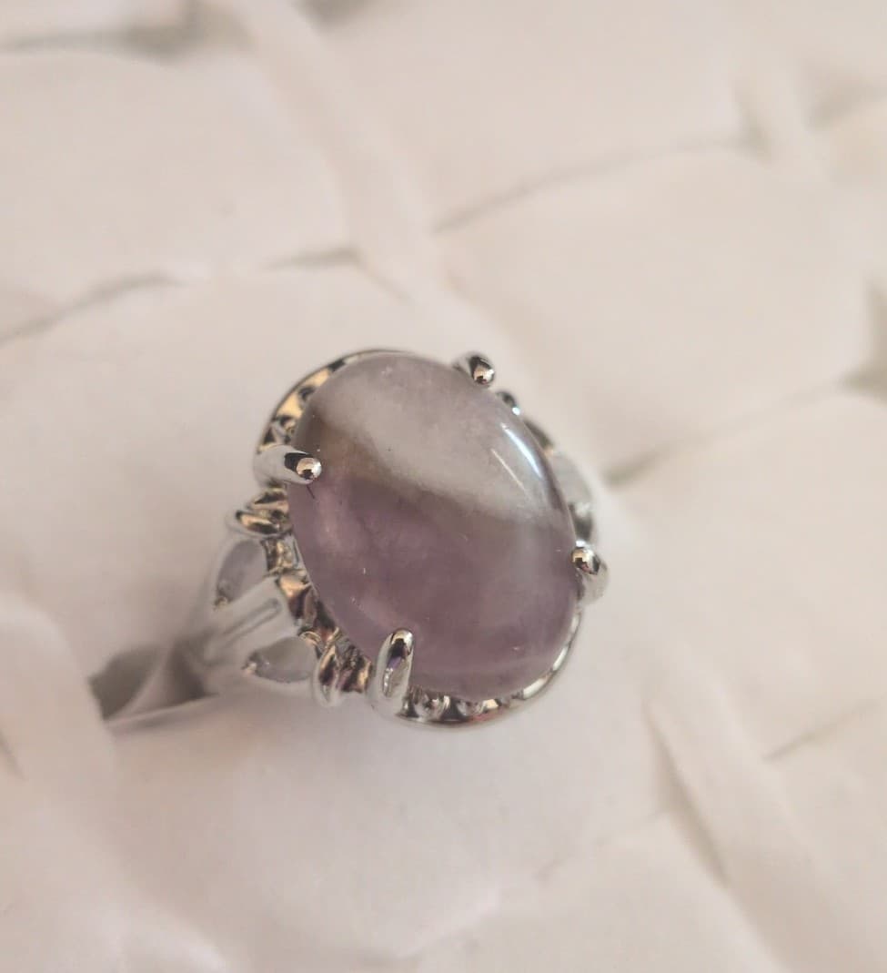 Elegant Silver and Purple Stone Ring - Image 1